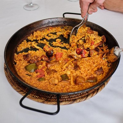 Paella valenciana